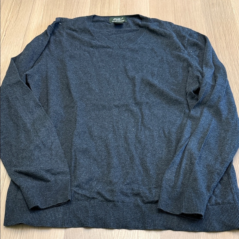 Eddie Bauer Men's Dark Gray Crewneck Sweater